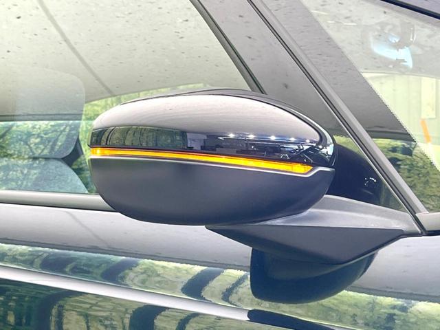 フィット ｅ：ＨＥＶホーム　２０周年特別仕様車　カーサ　衝突被害軽減システム　レーダークルーズ　ＬＥＤヘッド　ＥＴＣ２．０　純正１６インチアルミ　オートハイビーム　車線逸脱警報　コーナーセンサー　スマートキー　バックカメラ　オートライト　オートエアコン（34枚目）