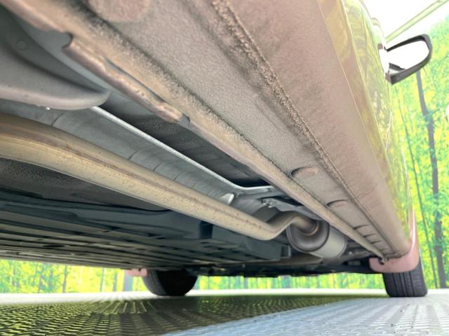 フィット シーズ　ファインスタイル　純正ナビ　バックカメラ　禁煙車　スマートキー　ＨＩＤヘッド　ビルトインＥＴＣ　オートライト　オートエアコン　Ｂｌｕｅｔｏｏｔｈ　ＣＤ　ＤＶＤ再生　フルセグＴＶ　純正革巻きステアリング（21枚目）