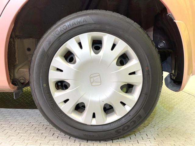 フィット シーズ　ファインスタイル　純正ナビ　バックカメラ　禁煙車　スマートキー　ＨＩＤヘッド　ビルトインＥＴＣ　オートライト　オートエアコン　Ｂｌｕｅｔｏｏｔｈ　ＣＤ　ＤＶＤ再生　フルセグＴＶ　純正革巻きステアリング（33枚目）