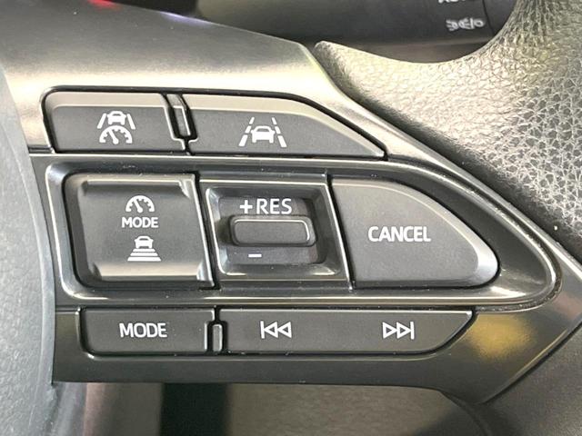 ヤリスクロス Ｘ　８型ディスプレイオーディオ　バックカメラ　衝突被害軽減システム　レーダークルーズ　禁煙車　コーナーセンサー　スマートキー　ビルトインＥＴＣ　オートハイビーム　Ｂｌｕｅｔｏｏｔｈ　フルセグ（5枚目）