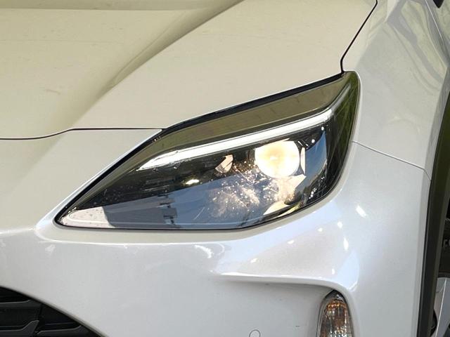 ヤリスクロス Ｘ　８型ディスプレイオーディオ　バックカメラ　衝突被害軽減システム　レーダークルーズ　禁煙車　コーナーセンサー　スマートキー　ビルトインＥＴＣ　オートハイビーム　Ｂｌｕｅｔｏｏｔｈ　フルセグ（12枚目）