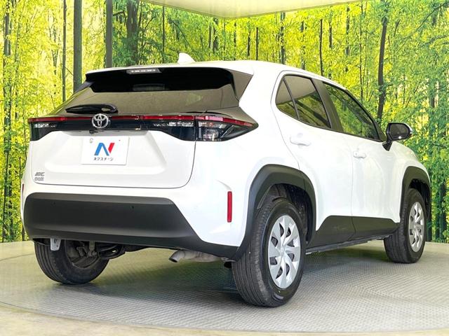 ヤリスクロス Ｘ　８型ディスプレイオーディオ　バックカメラ　衝突被害軽減システム　レーダークルーズ　禁煙車　コーナーセンサー　スマートキー　ビルトインＥＴＣ　オートハイビーム　Ｂｌｕｅｔｏｏｔｈ　フルセグ（17枚目）