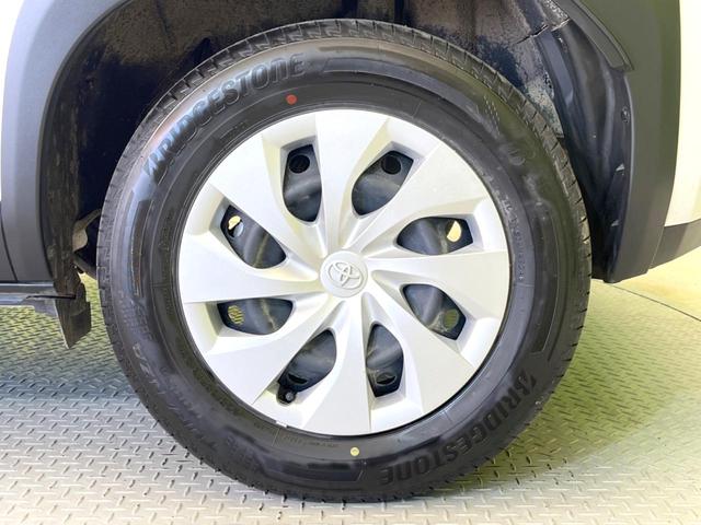 ヤリスクロス Ｘ　８型ディスプレイオーディオ　バックカメラ　衝突被害軽減システム　レーダークルーズ　禁煙車　コーナーセンサー　スマートキー　ビルトインＥＴＣ　オートハイビーム　Ｂｌｕｅｔｏｏｔｈ　フルセグ（24枚目）