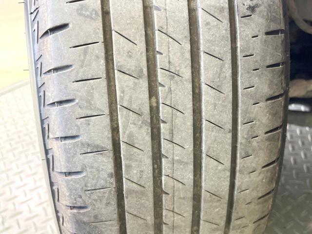 ヤリスクロス Ｘ　８型ディスプレイオーディオ　バックカメラ　衝突被害軽減システム　レーダークルーズ　禁煙車　コーナーセンサー　スマートキー　ビルトインＥＴＣ　オートハイビーム　Ｂｌｕｅｔｏｏｔｈ　フルセグ（25枚目）