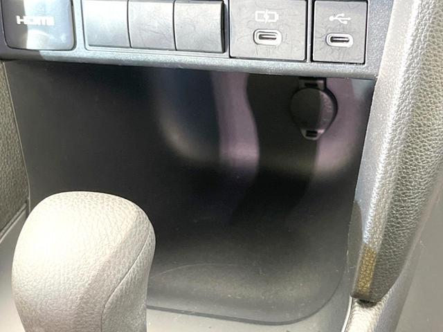 ヤリスクロス Ｘ　８型ディスプレイオーディオ　バックカメラ　衝突被害軽減システム　レーダークルーズ　禁煙車　コーナーセンサー　スマートキー　ビルトインＥＴＣ　オートハイビーム　Ｂｌｕｅｔｏｏｔｈ　フルセグ（44枚目）