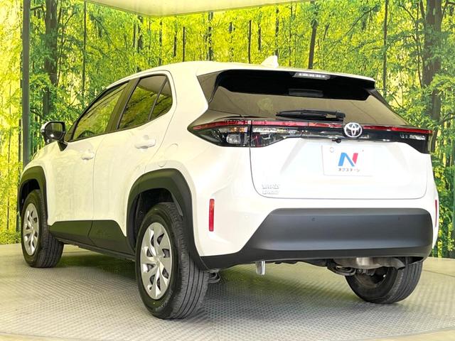 ヤリスクロス Ｘ　８型ディスプレイオーディオ　バックカメラ　衝突被害軽減システム　レーダークルーズ　禁煙車　コーナーセンサー　スマートキー　ビルトインＥＴＣ　オートハイビーム　Ｂｌｕｅｔｏｏｔｈ　フルセグ（50枚目）