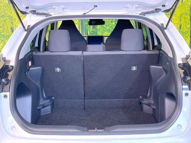 ヤリスクロス Ｘ　８型ディスプレイオーディオ　バックカメラ　衝突被害軽減システム　レーダークルーズ　禁煙車　コーナーセンサー　スマートキー　ビルトインＥＴＣ　オートハイビーム　Ｂｌｕｅｔｏｏｔｈ　フルセグ（52枚目）