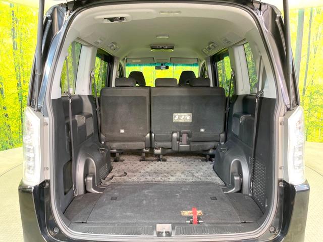 ステップワゴンスパーダ Z 純正9型ナビ 後席モニター 両側電動スライドドア バックカメラ 衝突軽減 禁煙車 コーナーセンサー スマートキー HIDヘッド ビルトインETC 純正16インチアルミ 車線逸脱警報 オートライト(11枚目)