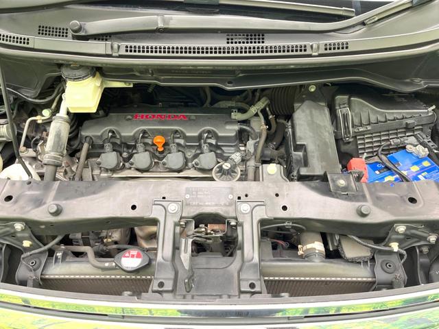 ステップワゴンスパーダ Z 純正9型ナビ 後席モニター 両側電動スライドドア バックカメラ 衝突軽減 禁煙車 コーナーセンサー スマートキー HIDヘッド ビルトインETC 純正16インチアルミ 車線逸脱警報 オートライト(18枚目)