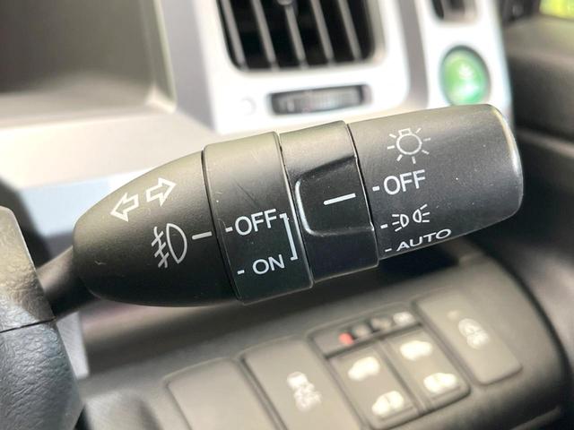 ステップワゴンスパーダ Z 純正9型ナビ 後席モニター 両側電動スライドドア バックカメラ 衝突軽減 禁煙車 コーナーセンサー スマートキー HIDヘッド ビルトインETC 純正16インチアルミ 車線逸脱警報 オートライト(35枚目)