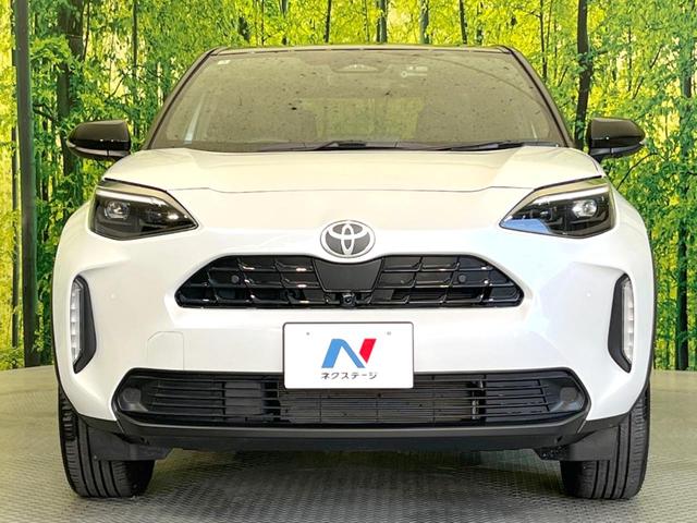 ヤリスクロス Ｚ　８型ディスプレイオーディオ　全周囲カメラ　衝突被害軽減システム　レーダークルーズ　禁煙車　ハーフレザーシート　パワーシート　ドラレコ　コーナーセンサー　スマートキー　ＬＥＤヘッド　ビルトインＥＴＣ（14枚目）