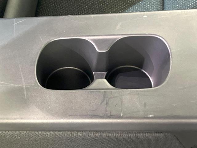 ヤリスクロス Ｚ　８型ディスプレイオーディオ　全周囲カメラ　衝突被害軽減システム　レーダークルーズ　禁煙車　ハーフレザーシート　パワーシート　ドラレコ　コーナーセンサー　スマートキー　ＬＥＤヘッド　ビルトインＥＴＣ（50枚目）