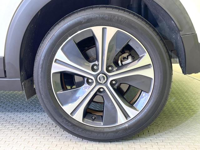 キックス Ｘ　９型純正ナビ　全周囲カメラ　衝突被害軽減システム　プロパイロット　禁煙車　ハーフレザーシート　ドラレコ　コーナーセンサー　ＬＥＤヘッド　ビルトインＥＴＣ　純正１７インチアルミ　オートハイビーム（24枚目）