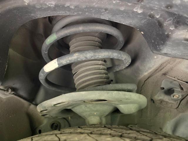 アルファード ２４０Ｓ　フルセグナビ　両側電動ドア　後席モニター　バックカメラ　衝突被害軽減システム　禁煙車　スマートキー　ＨＩＤヘッド　ビルトインＥＴＣ　純正１８インチアルミ　オートライト　デュアルエアコン（21枚目）