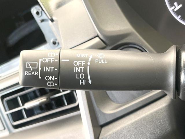 ＷＲ－Ｖ Ｘ　登録済未使用車　バックカメラ　衝突被害軽減システム　コーナーセンサー　スマートキー　ＬＥＤヘッド　オートハイビーム　車線逸脱警報　オートライト　オートエアコン（29枚目）