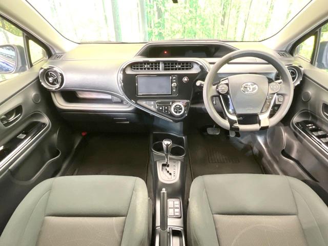 アクア Ｓスタイルブラック　バックカメラ　衝突被害軽減システム　禁煙車　ドラレコ　コーナーセンサー　スマートキー　ビルトインＥＴＣ　オートハイビーム　車線逸脱警報　オートライト　オートエアコン　Ｂｌｕｅｔｏｏｔｈ　ＣＤ（2枚目）