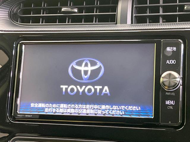 アクア Ｓスタイルブラック　バックカメラ　衝突被害軽減システム　禁煙車　ドラレコ　コーナーセンサー　スマートキー　ビルトインＥＴＣ　オートハイビーム　車線逸脱警報　オートライト　オートエアコン　Ｂｌｕｅｔｏｏｔｈ　ＣＤ（3枚目）