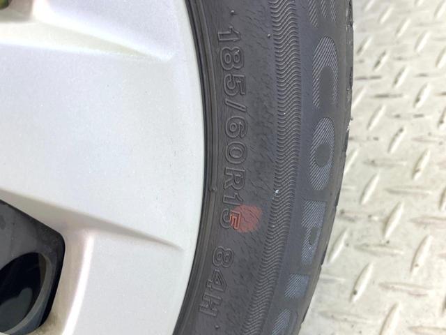 アクア Ｓスタイルブラック　バックカメラ　衝突被害軽減システム　禁煙車　ドラレコ　コーナーセンサー　スマートキー　ビルトインＥＴＣ　オートハイビーム　車線逸脱警報　オートライト　オートエアコン　Ｂｌｕｅｔｏｏｔｈ　ＣＤ（26枚目）