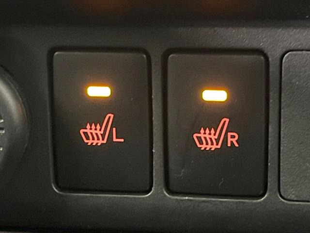 ルーミー カスタムＧ－Ｔ　ターボ　純正９型ナビ　バックカメラ　両側電動スライド　スマートアシスト　レーダークルーズ　シートヒーター　コーナーセンサー　スマートキー　ＬＥＤヘッド　ＥＴＣ　オートマチックハイビーム（7枚目）