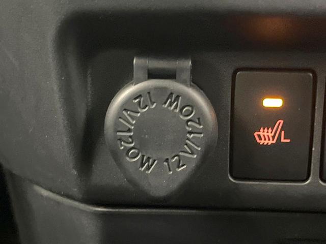 ルーミー カスタムＧ－Ｔ　ターボ　純正９型ナビ　バックカメラ　両側電動スライド　スマートアシスト　レーダークルーズ　シートヒーター　コーナーセンサー　スマートキー　ＬＥＤヘッド　ＥＴＣ　オートマチックハイビーム（58枚目）