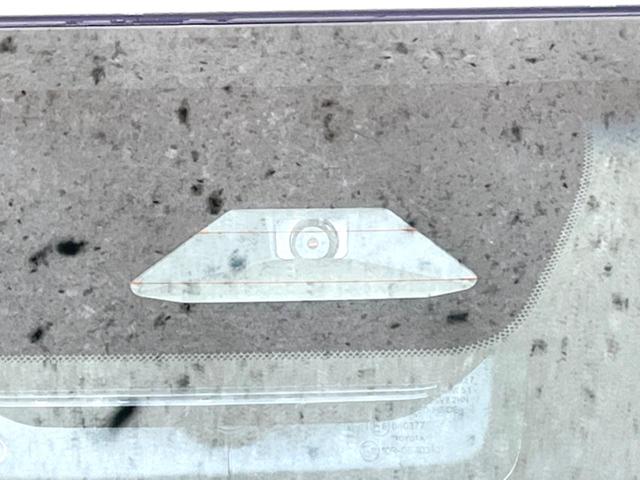 ランドクルーザー２５０ ＶＸ　４ＷＤ　７人乗り　サンルーフ　全周囲カメラ　衝突被害軽減システム　レーダークルーズ　禁煙車　電動リアゲート　レザーシート　前席シートエアコン　パワーシート　コーナーセンサー　スマートキー（6枚目）