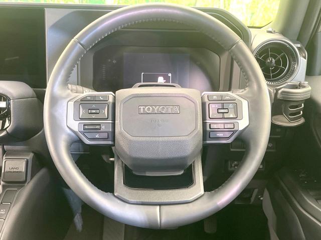 ランドクルーザー２５０ ＶＸ　４ＷＤ　７人乗り　サンルーフ　全周囲カメラ　衝突被害軽減システム　レーダークルーズ　禁煙車　電動リアゲート　レザーシート　前席シートエアコン　パワーシート　コーナーセンサー　スマートキー（11枚目）