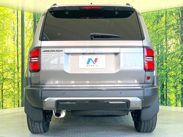 ランドクルーザー２５０ ＶＸ　４ＷＤ　７人乗り　サンルーフ　全周囲カメラ　衝突被害軽減システム　レーダークルーズ　禁煙車　電動リアゲート　レザーシート　前席シートエアコン　パワーシート　コーナーセンサー　スマートキー（15枚目）