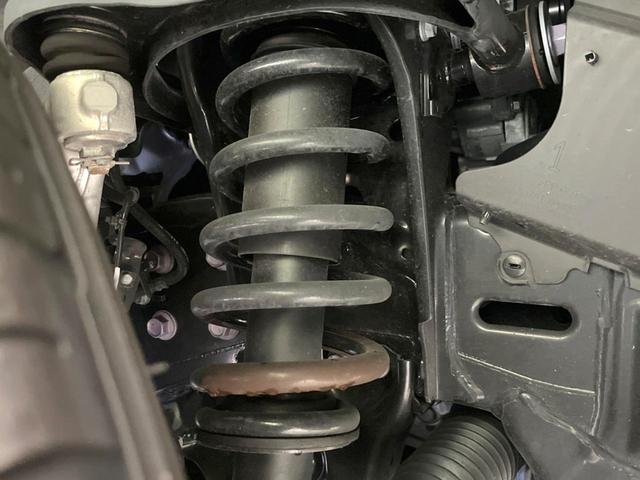 ランドクルーザー２５０ ＶＸ　４ＷＤ　７人乗り　サンルーフ　全周囲カメラ　衝突被害軽減システム　レーダークルーズ　禁煙車　電動リアゲート　レザーシート　前席シートエアコン　パワーシート　コーナーセンサー　スマートキー（20枚目）