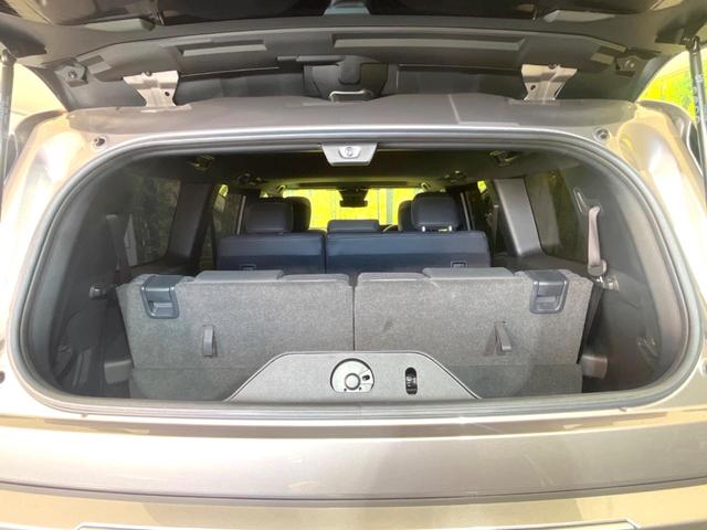 ランドクルーザー２５０ ＶＸ　４ＷＤ　７人乗り　サンルーフ　全周囲カメラ　衝突被害軽減システム　レーダークルーズ　禁煙車　電動リアゲート　レザーシート　前席シートエアコン　パワーシート　コーナーセンサー　スマートキー（36枚目）