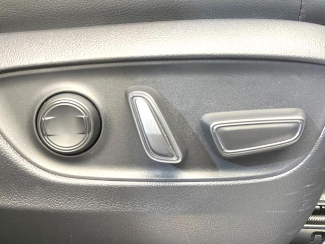 ランドクルーザー２５０ ＶＸ　４ＷＤ　７人乗り　サンルーフ　全周囲カメラ　衝突被害軽減システム　レーダークルーズ　禁煙車　電動リアゲート　レザーシート　前席シートエアコン　パワーシート　コーナーセンサー　スマートキー（43枚目）