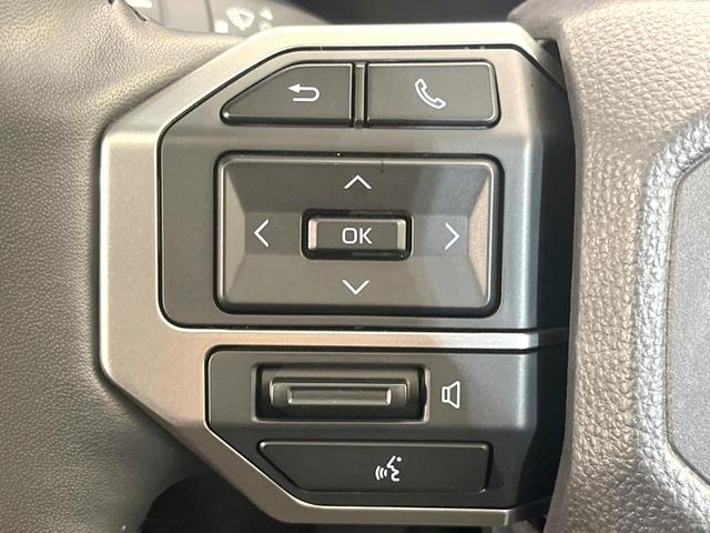 ランドクルーザー２５０ ＶＸ　４ＷＤ　７人乗り　サンルーフ　全周囲カメラ　衝突被害軽減システム　レーダークルーズ　禁煙車　電動リアゲート　レザーシート　前席シートエアコン　パワーシート　コーナーセンサー　スマートキー（46枚目）