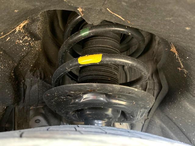 アルファードハイブリッド Ｚ　サンルーフ　両側電動ドア　後席モニター　全周囲カメラ　１００Ｖ電源　レーダークルーズ　禁煙車　電動リアゲート　レザーシート　全席シートヒーター　全席シートエアコン　全席パワーシート　ＬＥＤヘッド（22枚目）