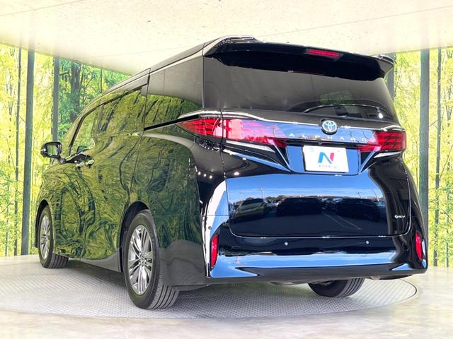 アルファードハイブリッド Ｚ　サンルーフ　両側電動ドア　後席モニター　全周囲カメラ　１００Ｖ電源　レーダークルーズ　禁煙車　電動リアゲート　レザーシート　全席シートヒーター　全席シートエアコン　全席パワーシート　ＬＥＤヘッド（31枚目）