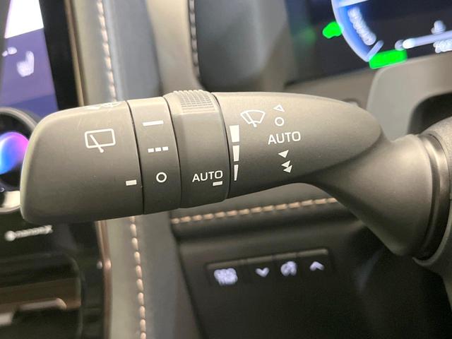 アルファードハイブリッド Ｚ　サンルーフ　両側電動ドア　後席モニター　全周囲カメラ　１００Ｖ電源　レーダークルーズ　禁煙車　電動リアゲート　レザーシート　全席シートヒーター　全席シートエアコン　全席パワーシート　ＬＥＤヘッド（44枚目）