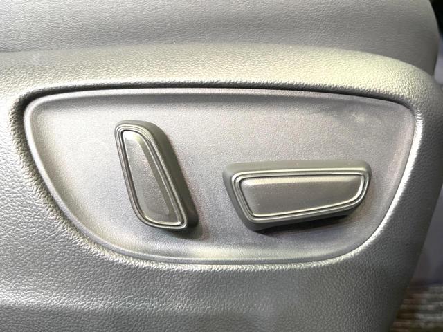 アルファードハイブリッド Ｚ　サンルーフ　両側電動ドア　後席モニター　全周囲カメラ　１００Ｖ電源　レーダークルーズ　禁煙車　電動リアゲート　レザーシート　全席シートヒーター　全席シートエアコン　全席パワーシート　ＬＥＤヘッド（63枚目）