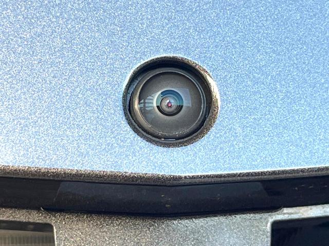 アルファードハイブリッド Ｚ　サンルーフ　両側電動ドア　後席モニター　全周囲カメラ　１００Ｖ電源　レーダークルーズ　禁煙車　電動リアゲート　レザーシート　全席シートヒーター　全席シートエアコン　全席パワーシート　ＬＥＤヘッド（69枚目）