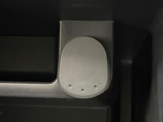 エクストレイル 20Xi 全周囲カメラ 衝突被害軽減システム レーダークルーズ 禁煙車 電動リアゲート ドラレコ コーナーセンサー スマートキー LEDヘッド ルーフレール ビルトインETC 純正18インチアルミ(40枚目)