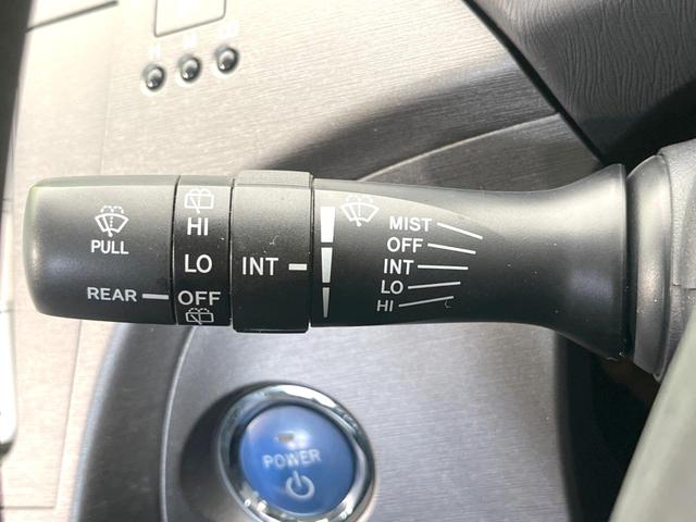 プリウス Ｓ　禁煙車　スマートキー　ＨＩＤヘッド　ＥＴＣ　オートライト　オートエアコン　Ｂｌｕｅｔｏｏｔｈ　ＣＤ　地デジ（26枚目）