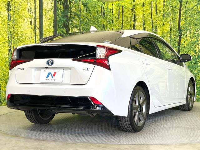 プリウス Ａツーリングセレクション　純正９型ナビ　バックカメラ　ＡＣ１００Ｖ電源　トヨタセーフティーセンス　レーダークルーズ　禁煙車　パワーシート　ドラレコ　コーナーセンサー　スマートキー　ＬＥＤヘッド　ＥＴＣ　オートマチックハイビーム（17枚目）