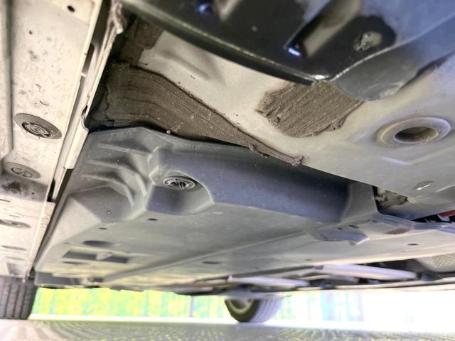 プリウス Ａツーリングセレクション　純正９型ナビ　バックカメラ　ＡＣ１００Ｖ電源　トヨタセーフティーセンス　レーダークルーズ　禁煙車　パワーシート　ドラレコ　コーナーセンサー　スマートキー　ＬＥＤヘッド　ＥＴＣ　オートマチックハイビーム（22枚目）