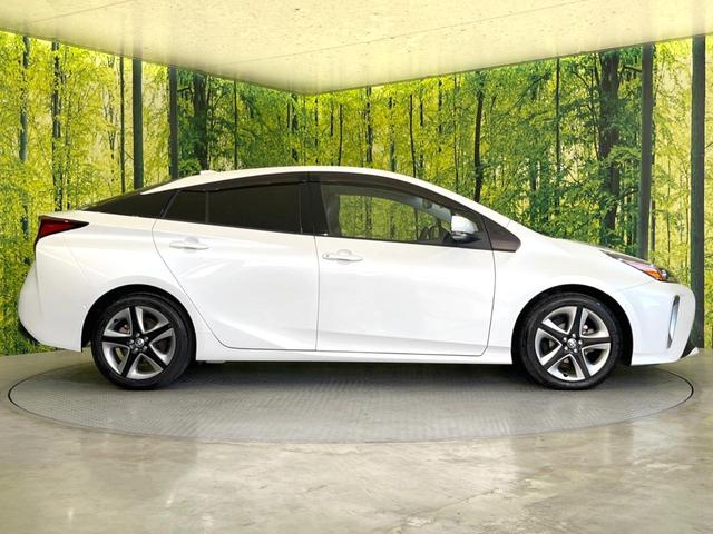 プリウス Ａツーリングセレクション　純正９型ナビ　バックカメラ　ＡＣ１００Ｖ電源　トヨタセーフティーセンス　レーダークルーズ　禁煙車　パワーシート　ドラレコ　コーナーセンサー　スマートキー　ＬＥＤヘッド　ＥＴＣ　オートマチックハイビーム（27枚目）