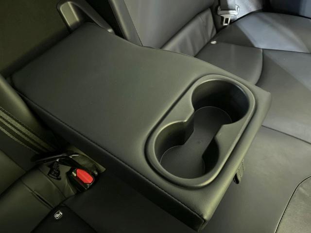 プリウス Ａツーリングセレクション　純正９型ナビ　バックカメラ　ＡＣ１００Ｖ電源　トヨタセーフティーセンス　レーダークルーズ　禁煙車　パワーシート　ドラレコ　コーナーセンサー　スマートキー　ＬＥＤヘッド　ＥＴＣ　オートマチックハイビーム（42枚目）