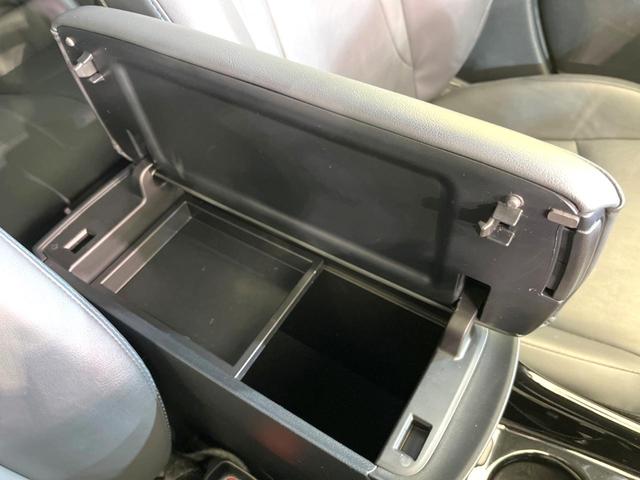 プリウス Ａツーリングセレクション　純正９型ナビ　バックカメラ　ＡＣ１００Ｖ電源　トヨタセーフティーセンス　レーダークルーズ　禁煙車　パワーシート　ドラレコ　コーナーセンサー　スマートキー　ＬＥＤヘッド　ＥＴＣ　オートマチックハイビーム（54枚目）