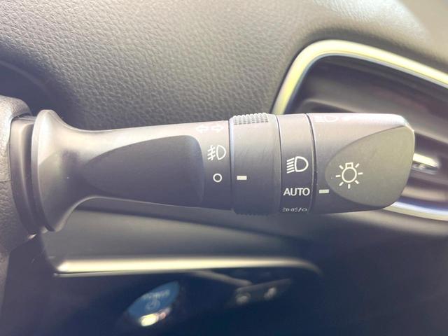 プリウス Ａツーリングセレクション　純正９型ナビ　バックカメラ　ＡＣ１００Ｖ電源　トヨタセーフティーセンス　レーダークルーズ　禁煙車　パワーシート　ドラレコ　コーナーセンサー　スマートキー　ＬＥＤヘッド　ＥＴＣ　オートマチックハイビーム（57枚目）
