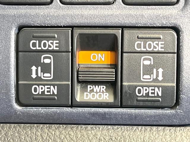 ヴォクシー ハイブリッドＶ　純正ナビ　バックカメラ　両側電動スライド　禁煙車　シートヒーター　ドラレコ　スマートキー　ＬＥＤヘッド　ＥＴＣ　純正１５インチＡＷ　オートライト　デュアルエアコン　リアエアコン　Ｂｌｕｅｔｏｏｔｈ再生（5枚目）