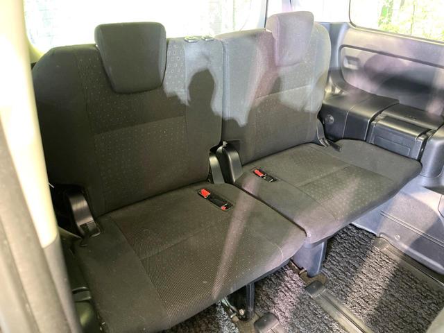 ヴォクシー ハイブリッドＶ　純正ナビ　バックカメラ　両側電動スライド　禁煙車　シートヒーター　ドラレコ　スマートキー　ＬＥＤヘッド　ＥＴＣ　純正１５インチＡＷ　オートライト　デュアルエアコン　リアエアコン　Ｂｌｕｅｔｏｏｔｈ再生（10枚目）