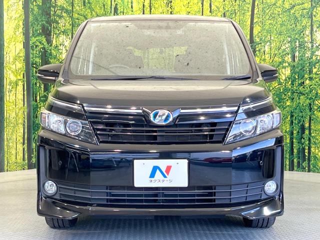 ヴォクシー ハイブリッドＶ　純正ナビ　バックカメラ　両側電動スライド　禁煙車　シートヒーター　ドラレコ　スマートキー　ＬＥＤヘッド　ＥＴＣ　純正１５インチＡＷ　オートライト　デュアルエアコン　リアエアコン　Ｂｌｕｅｔｏｏｔｈ再生（15枚目）