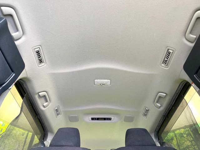 ヴォクシー ハイブリッドＶ　純正ナビ　バックカメラ　両側電動スライド　禁煙車　シートヒーター　ドラレコ　スマートキー　ＬＥＤヘッド　ＥＴＣ　純正１５インチＡＷ　オートライト　デュアルエアコン　リアエアコン　Ｂｌｕｅｔｏｏｔｈ再生（38枚目）