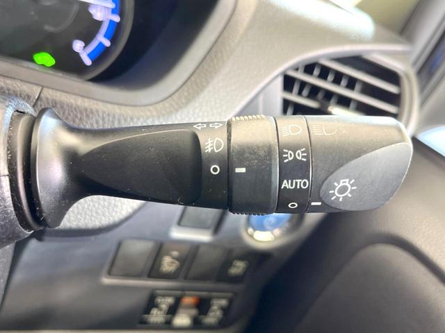 ヴォクシー ハイブリッドＶ　純正ナビ　バックカメラ　両側電動スライド　禁煙車　シートヒーター　ドラレコ　スマートキー　ＬＥＤヘッド　ＥＴＣ　純正１５インチＡＷ　オートライト　デュアルエアコン　リアエアコン　Ｂｌｕｅｔｏｏｔｈ再生（55枚目）