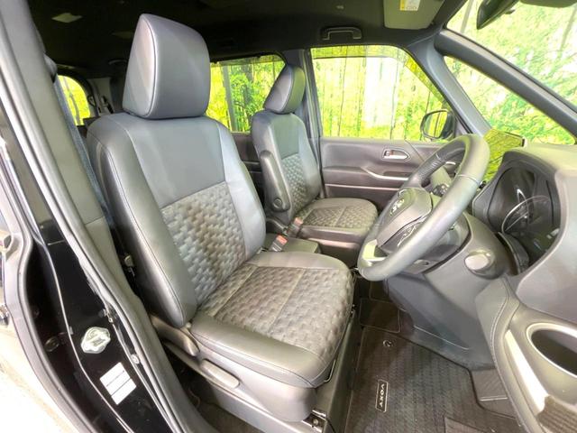 ヴォクシー Ｓ－Ｚ　両側電動ドア　バックカメラ　衝突被害軽減システム　レーダークルーズ　禁煙車　ハーフレザーシート　コーナーセンサー　スマートキー　ＬＥＤヘッド　ＥＴＣ２．０　純正１７インチアルミ　オートハイビーム（8枚目）